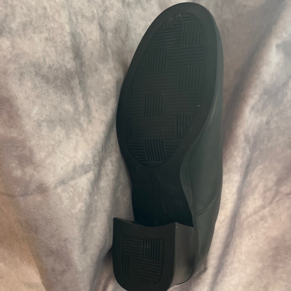 Cloudwalkers Black Loafers for Women - Picture 4 of 10